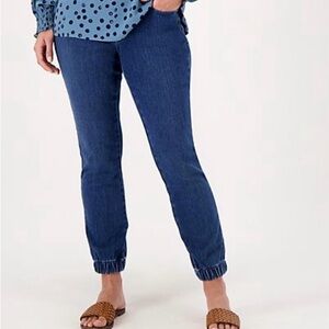 Belle by Kim Gravel  Flexibelle Pull-On Joggers in a rinse wash. 